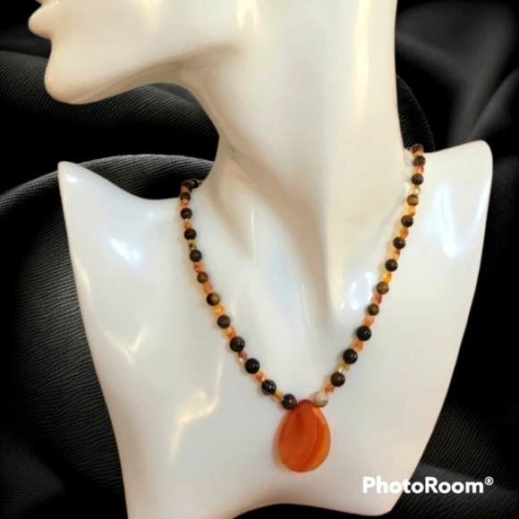 HANDMADE Czech Glass Jade Beaded Teardrop Carnelian Pendant Necklace - Picture 1 of 6